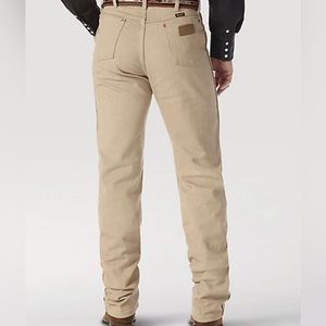 Wrangler Cowboy Cut
